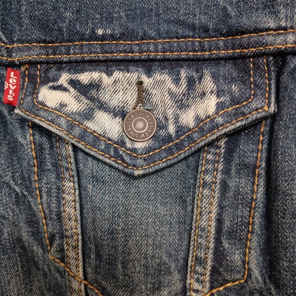 Levi's Trucker Jean Jacket Men's Danica Faded Distressed Size S - Picture 5 of 13